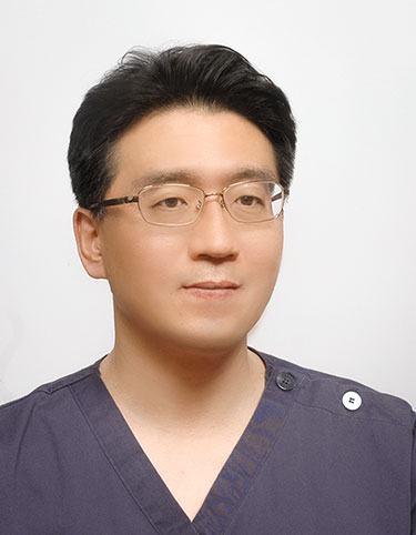 제 64차 대한악안면성형재건외과학회 학술대회장 김철훈